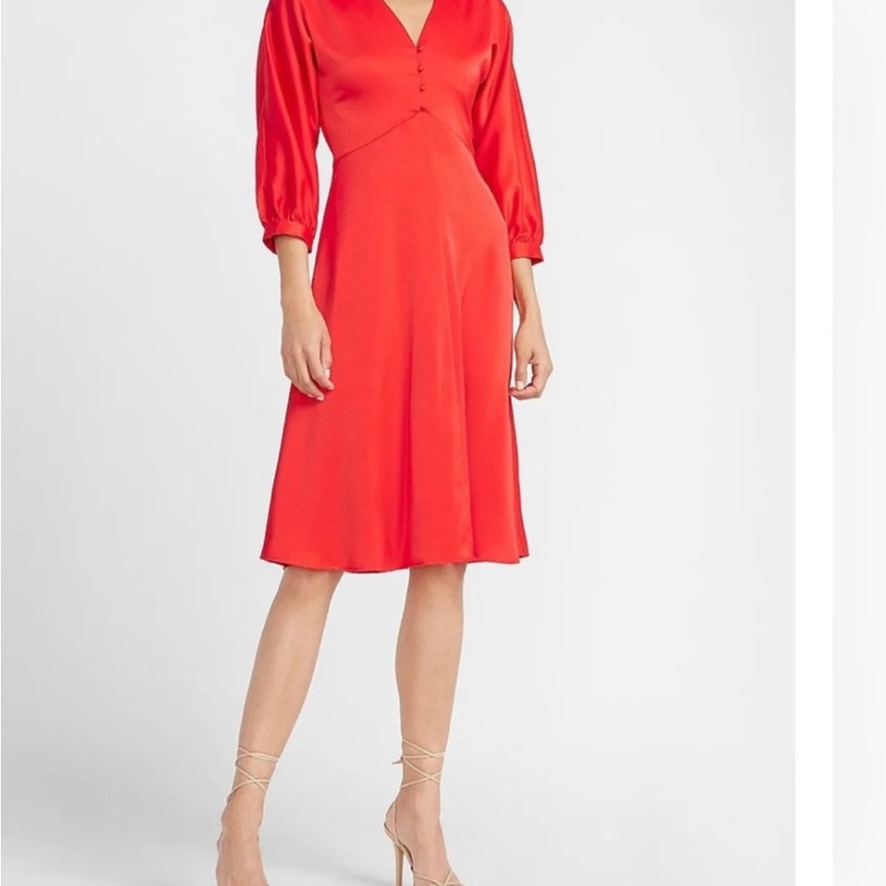Express x lady gang  V-Neck Midi Dress with Button Detail